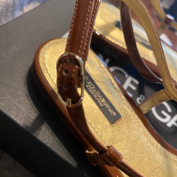 Authentic brand new Dolce & Gabbana Summer Sandals w box and papers 👡 - Picture 8 of 10